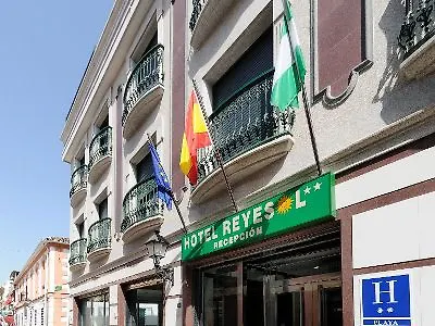 Reyesol