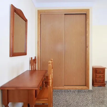 Reyesol Hotel 2*