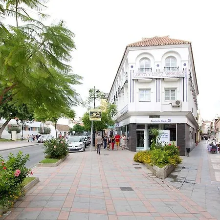 Hotel Reyesol 2*