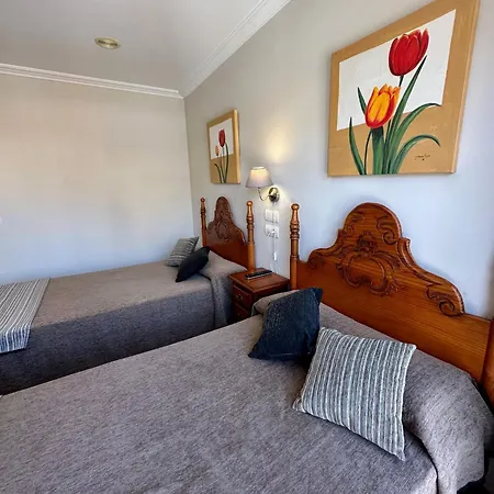 Reyesol Hotel 2*
