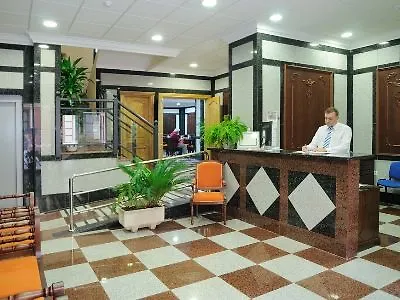 Reyesol Hotell